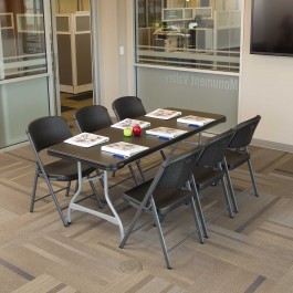 Tables pliantes, noir nesting 183x76cm, plastique, résistante, solide, polyéthylène HDPE pur, recyclable, table 6 personnes