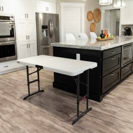 Table pliante polyéthylène blanche  122 x 61 x 61 / 74 / 86.4 cm nesting- Lifetime