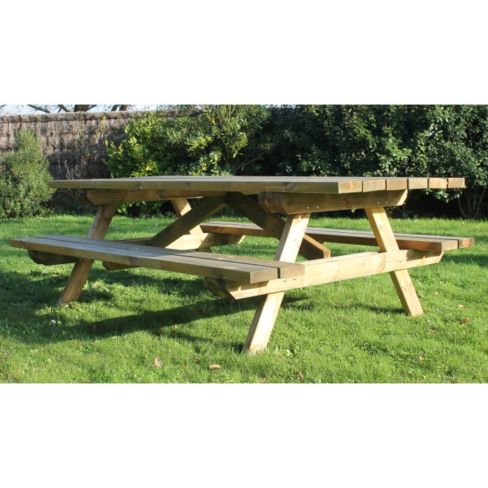 table pique nique robuste et solide
