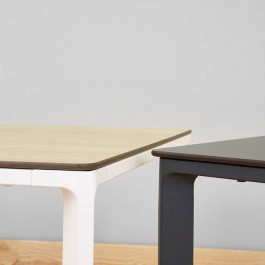 Table Meet carrée 70x70cm - Ezpeleta aluminium