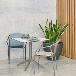 Table pliante Quatro fold 60x60cm - Ezpeleta CHR restaurant