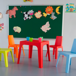 chaise et table enfant